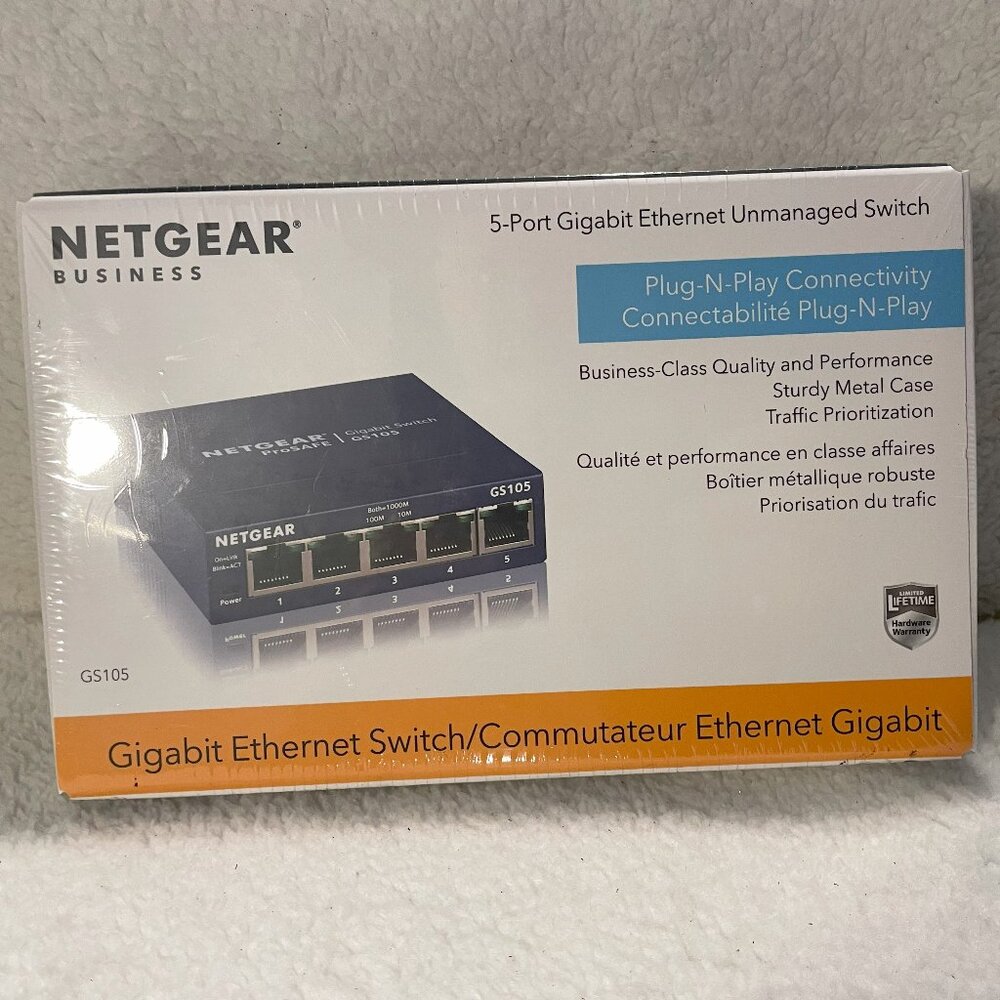 NETGEAR - 5-Port 10/100/1000 Gigabit Ethernet unmanaged and Unopened Switch